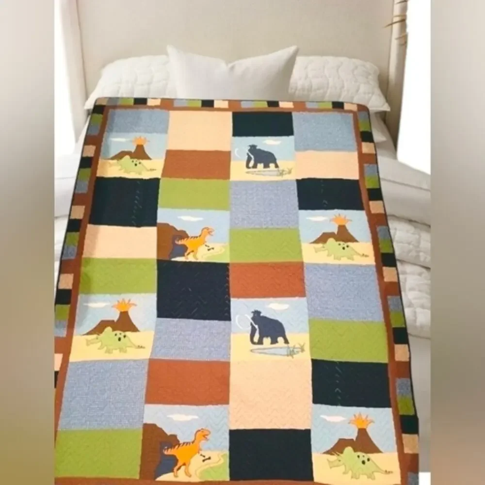 RARE Pottery Barn Dinosaur QUEEN Quilt Blanket Colorful Pop Art Patchwork Vintag